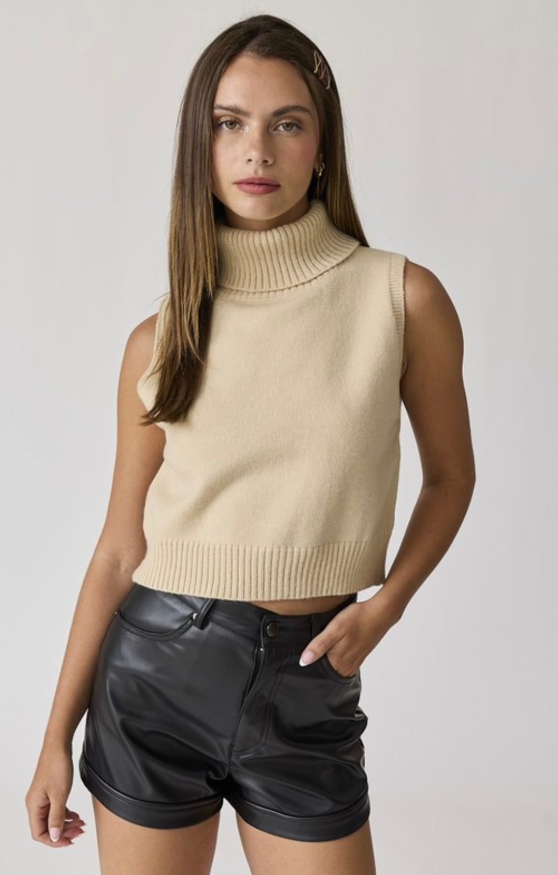 Oatmeal Turtle Neck Sleevless Knit Top